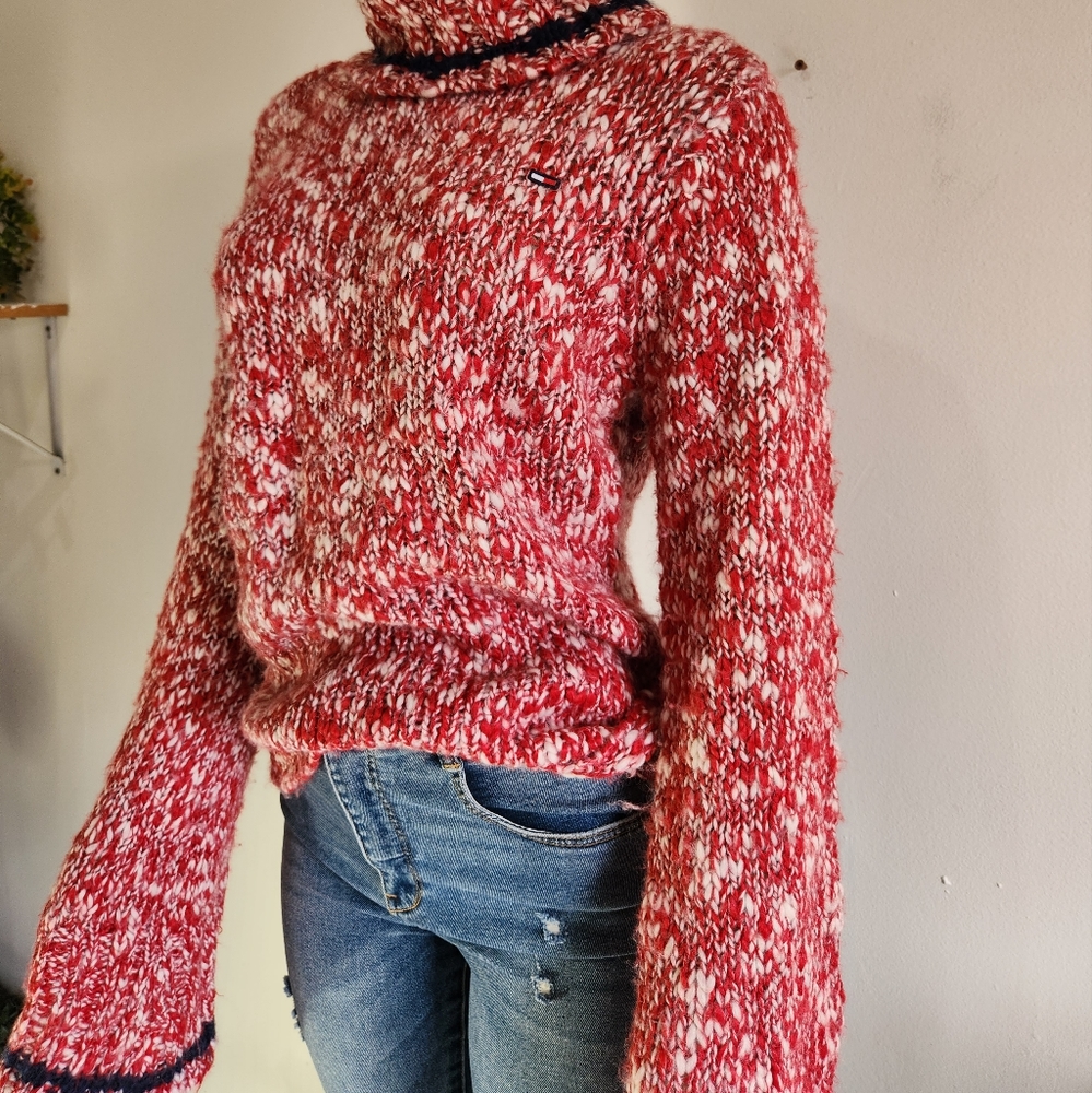 Tommy Hilfiger Wool Vintage Women Sweater Red Color size XL Chrismast